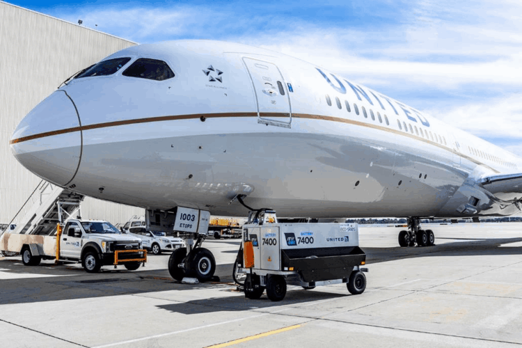 ITW GSE 7400 battery, eGPU, 7400 battery GPU United Airlines